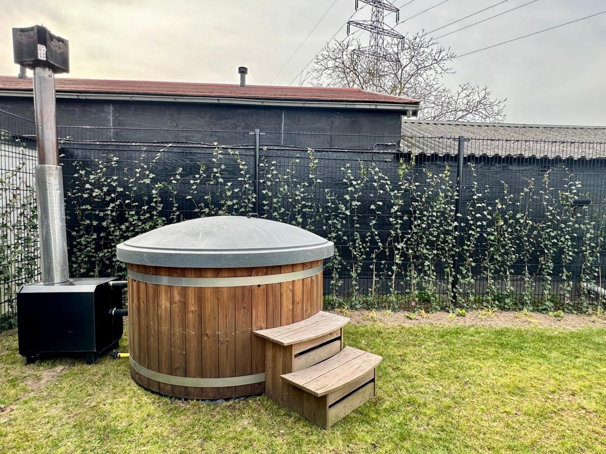 Edelhert, Moderne En Comfortabele Vakantiewoning Met Hottub! Эрмело Экстерьер фото